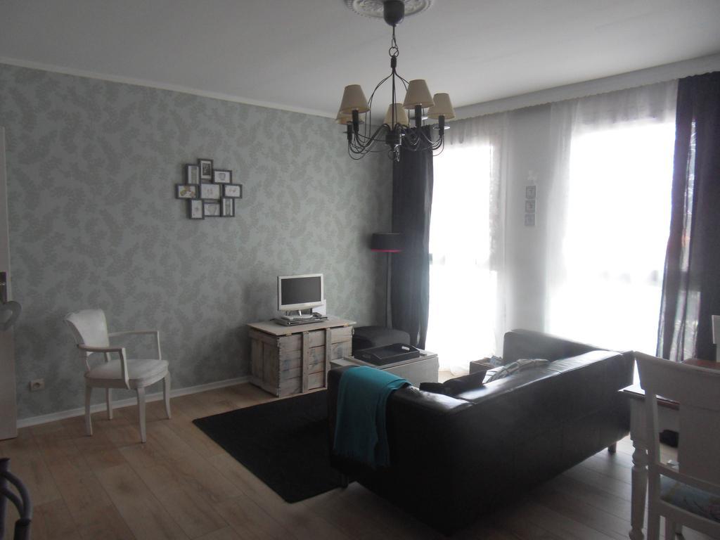 Alice Et Marie Au Pays Du Louvre Apartment Ленс Стая снимка